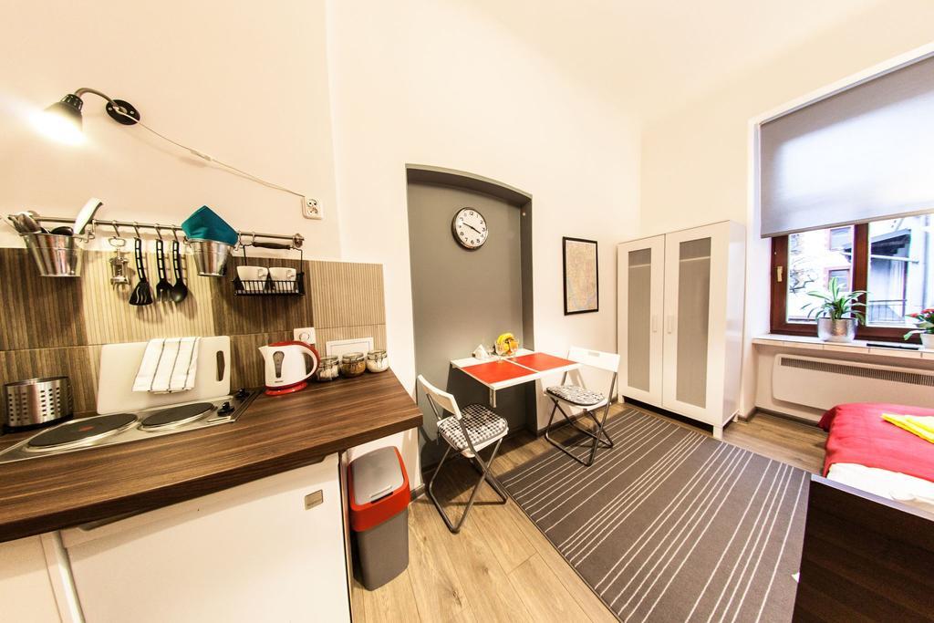 Homely Apartment'S Old Town Krakow Bagian luar foto